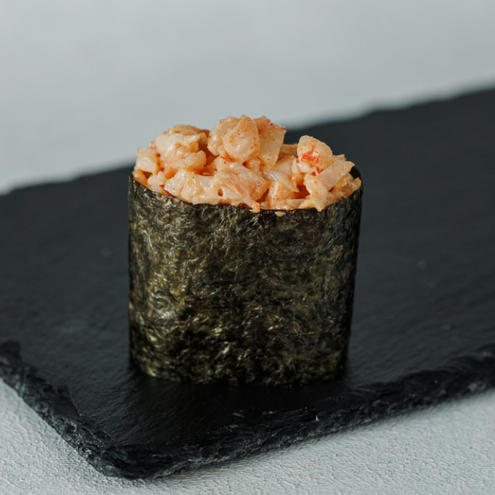 Гункан з креветкою