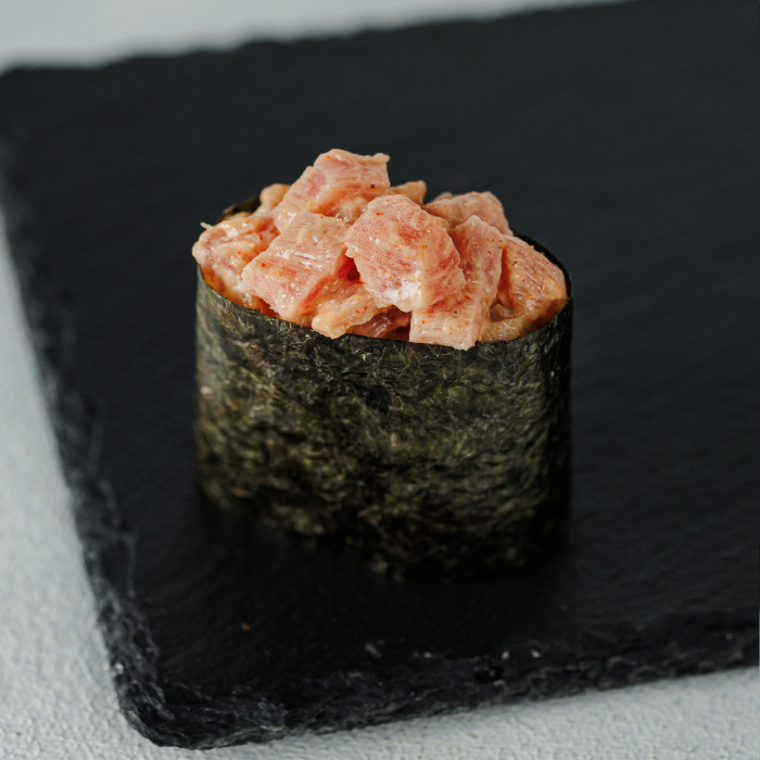 Гункан з тунцем