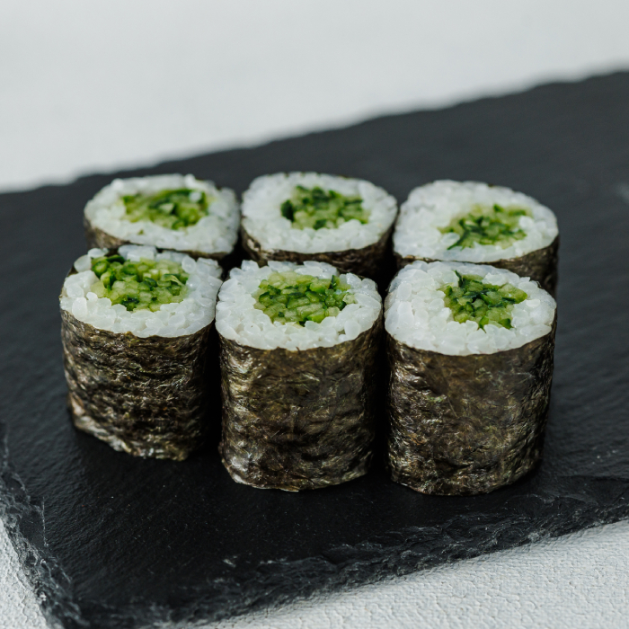 Макі з огірком