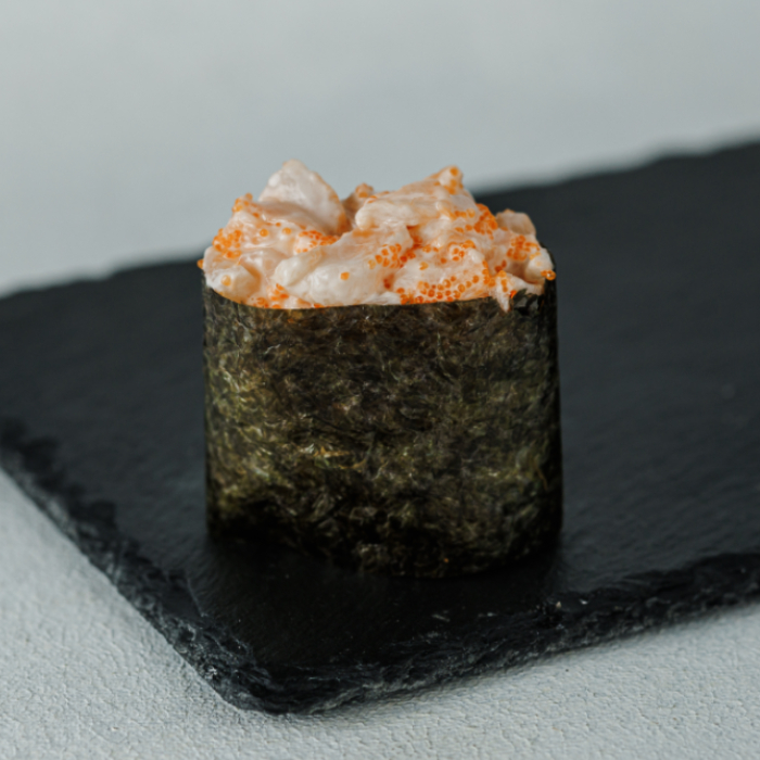 Гункан з гребінцем